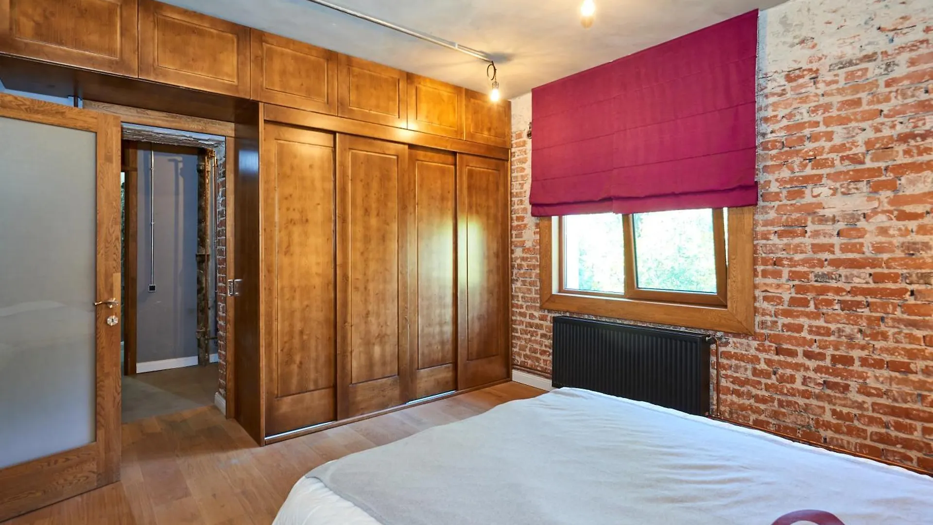 Chic Stay - Free Netflix, Coffee & Water Included Bukarest Apartment